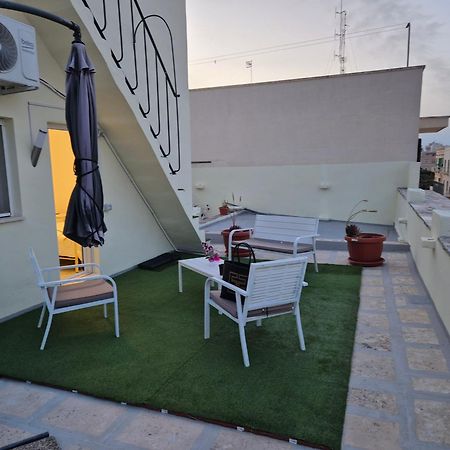 La Terrazza Di Rosalba Panzió Monopoli Kültér fotó