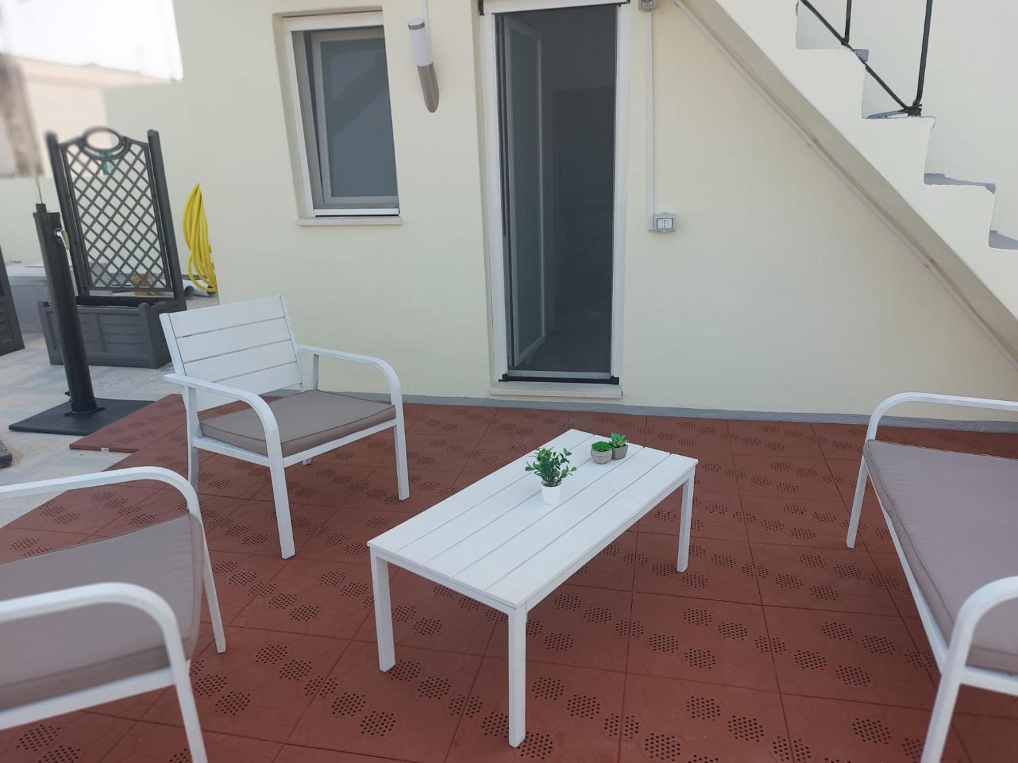 La Terrazza Di Rosalba Panzió Monopoli Kültér fotó